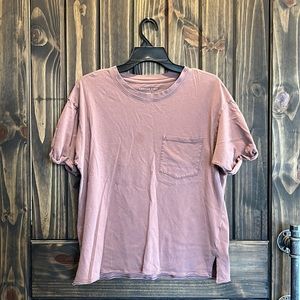 American Eagle tee shirt